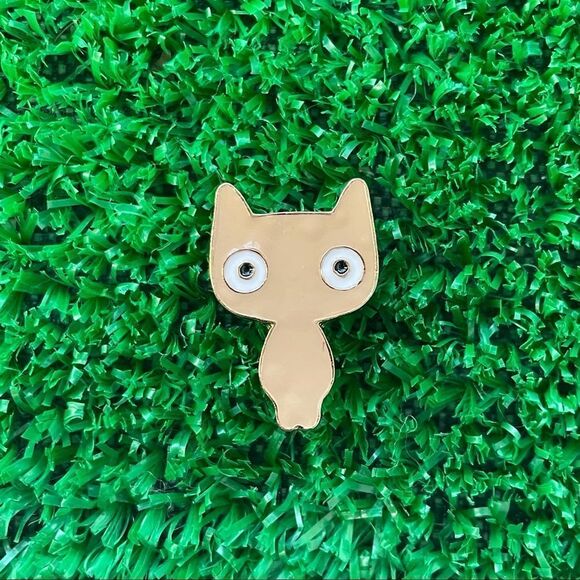 Tan Anime Kitty Enamel Pin/ Brooch Lapel - Picture 2 of 6
